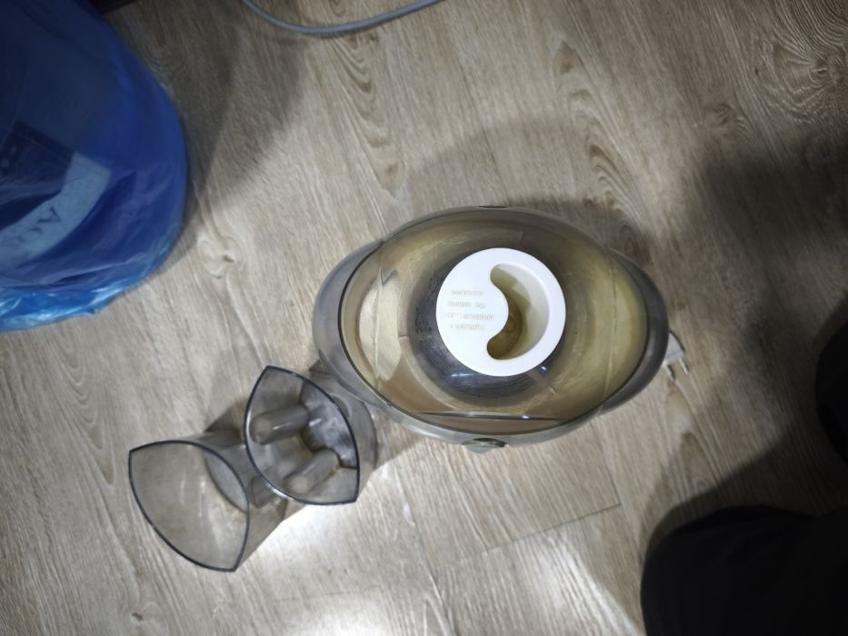 Продам соковыжималку в идеальном состоянии