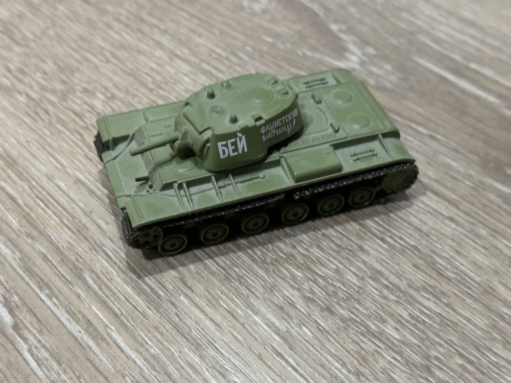 Macheta militara 1:72 tanc rusesc