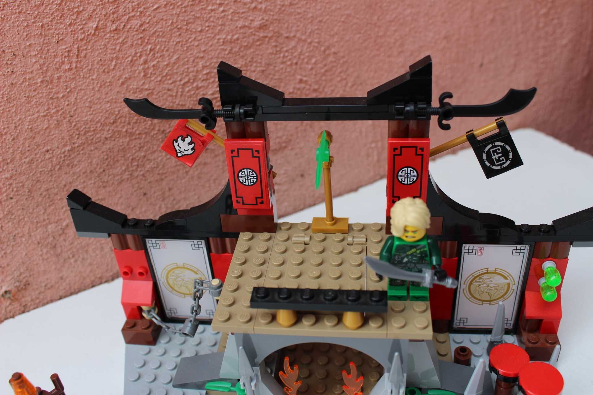 LEGO Ninajgo, DOJO SHOWDOWN, 70756