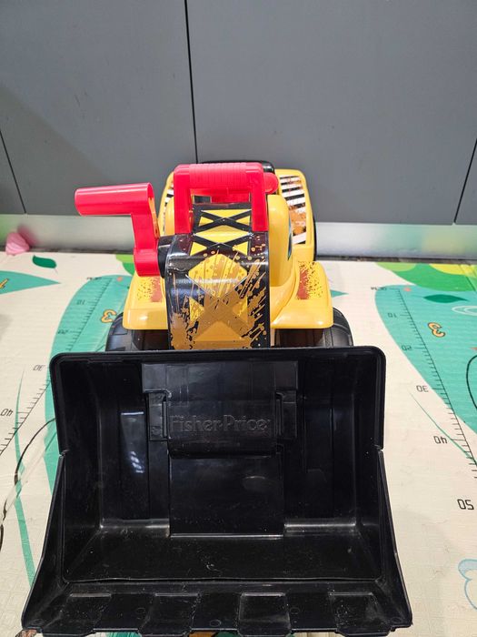 Детски багер на fisher price ride on