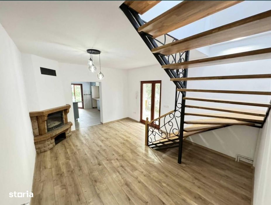 Casa Zona Semicentrala Curte Individuala Teren 400mp