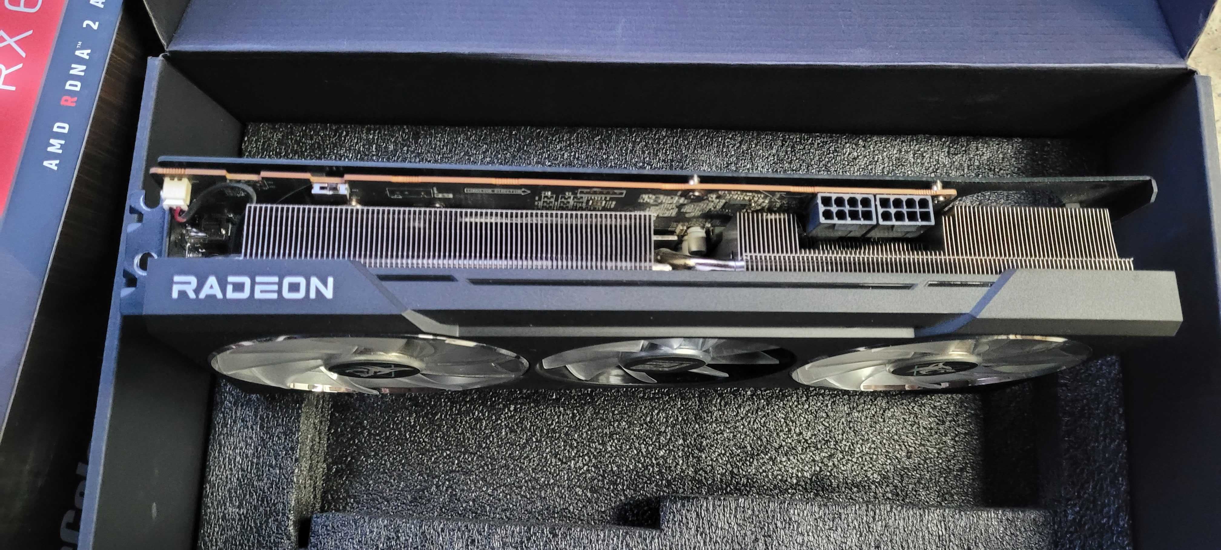 Placa video  Radeon RX 6700 XT Hellhound, 12GB GDDR6 , la cutie ca nou