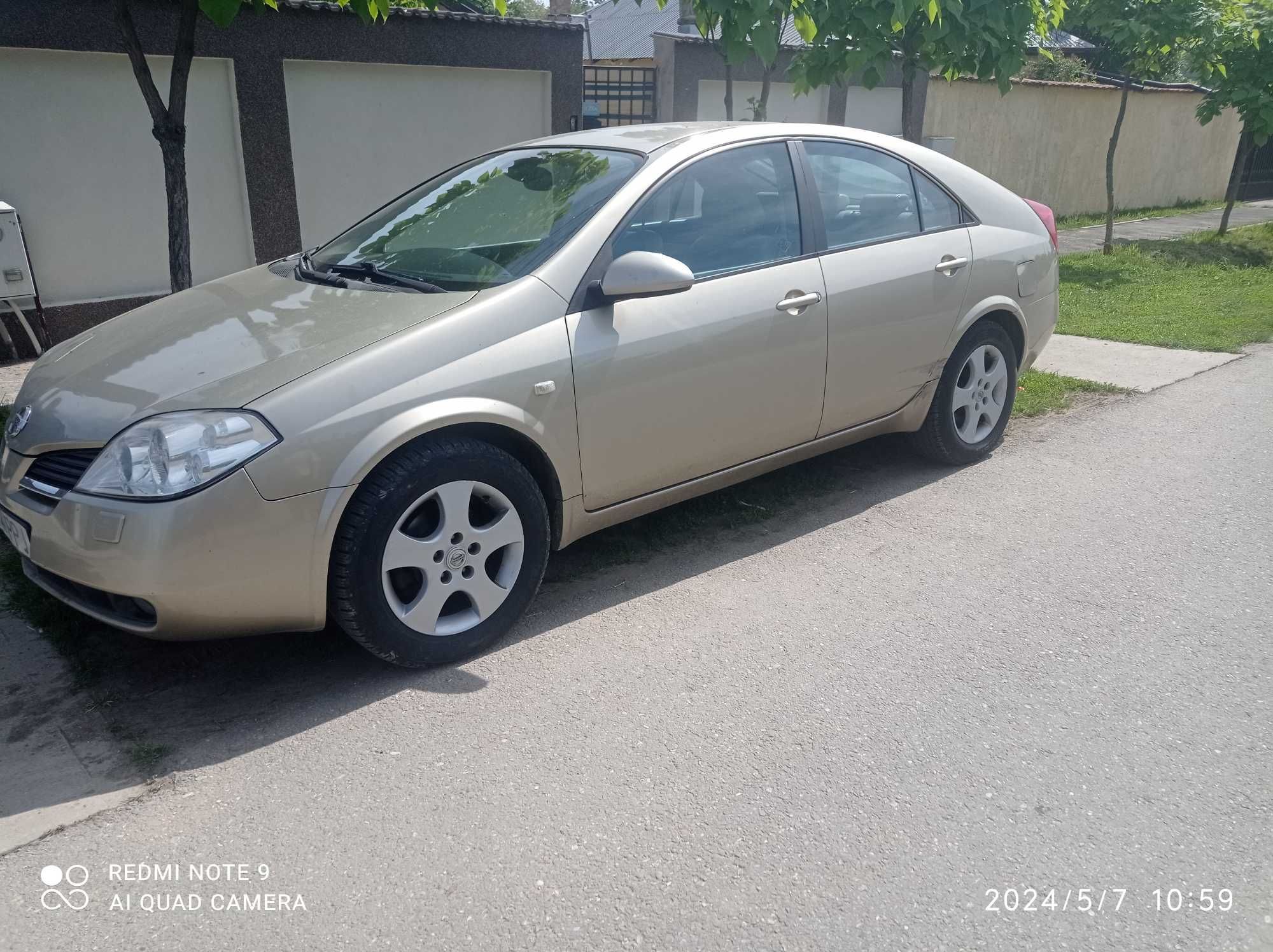 Vând mașină automată Nissan primera