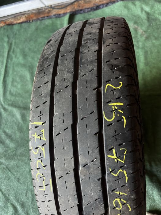 1x215 75 r16 c continental vara