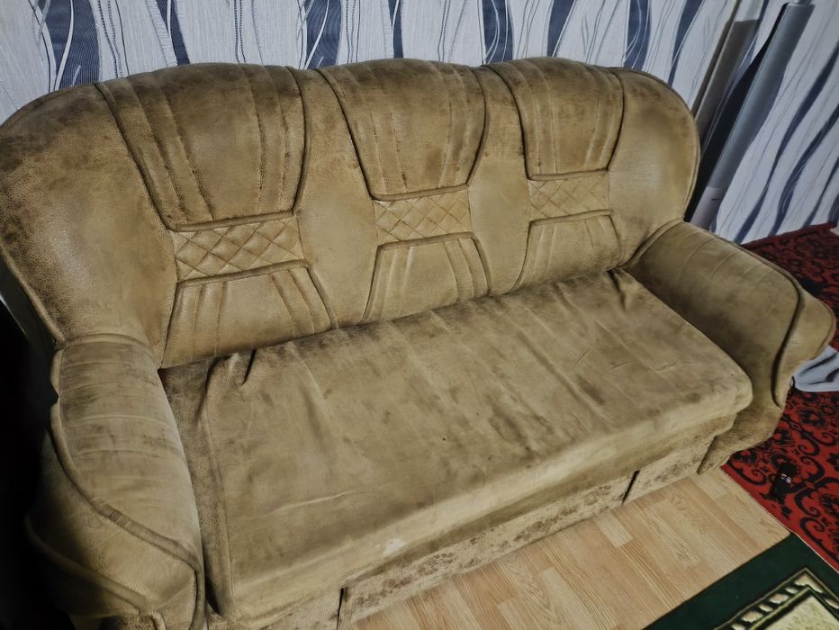 Диван с креслами