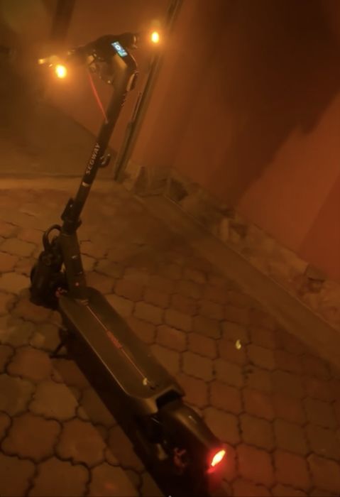 Trotinetă electrică Ninebot Max G3