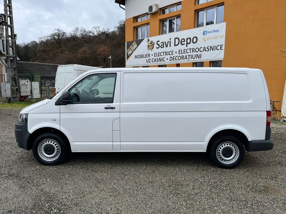 Volkswagen Transporter T5 2.0 TDI, an 2013, 140 CP, model lung