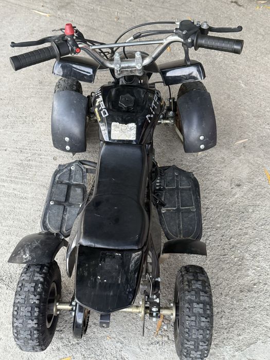 Vănd douo ateveuri de 50 cc nici un defect