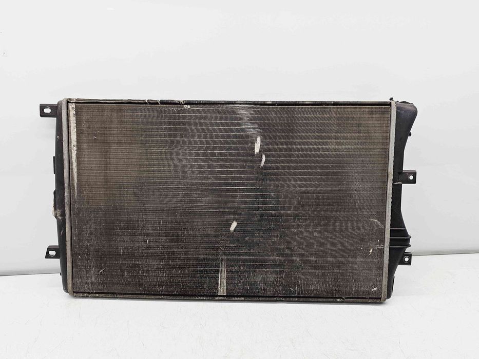Radiator apa Volkswagen Jetta 3  (1K2) [Fabr 2005-2010] OEM 1.9 TDI BX