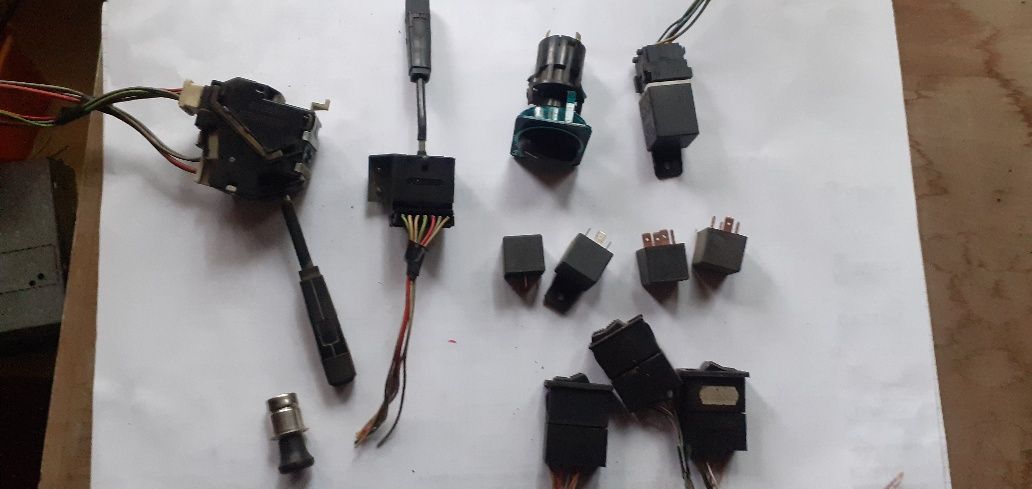 Piese instalatie  electrica