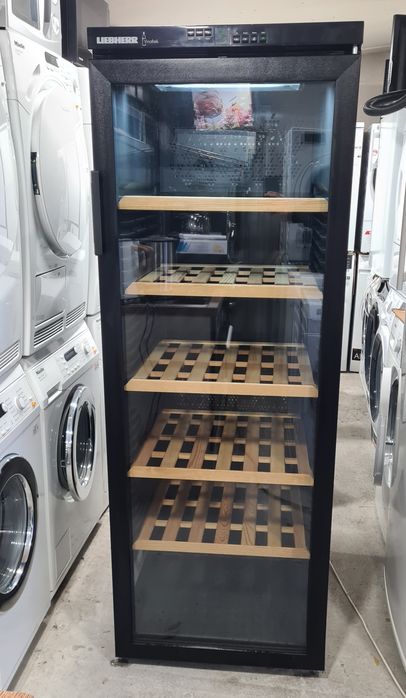 ТОП Мултитемпературен Вино-охладител  Liebherr Vinothek WTb4212