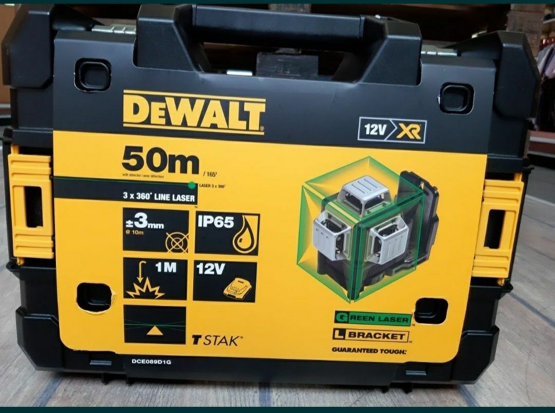 Нов лазерен нивелир Dewalt DCE089D1G-QW
