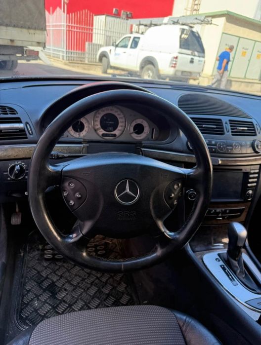 Mercedes e220 cdi на части