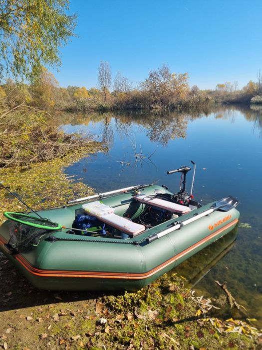 Barca gonflabila PVC Kolibri KM-300D podina tego toata suprafata