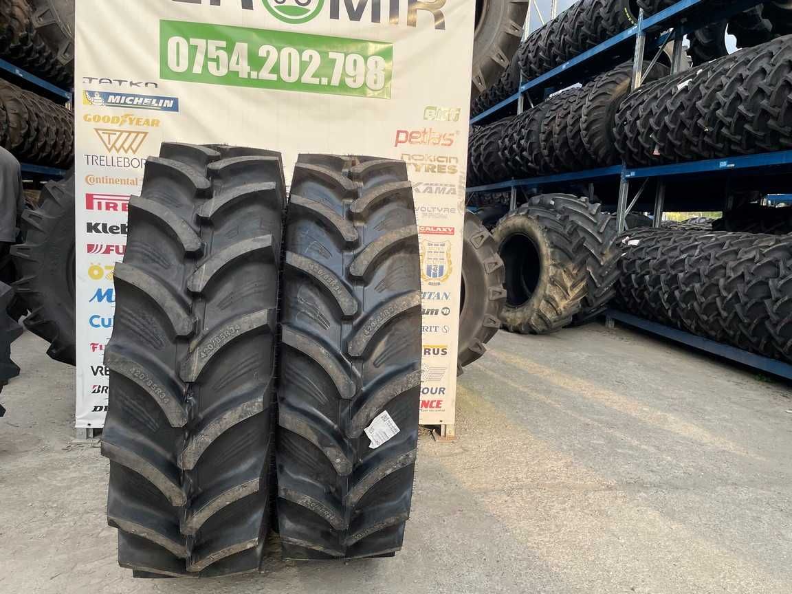 Anvelope noi de tractor John Deere 5115 420/85R34 OZKA Radiale