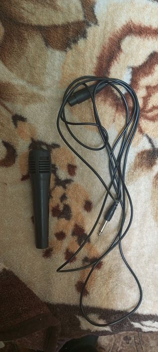 Продам 2 микрофона