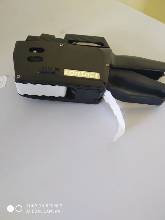 Маркиращи клещи за етикети