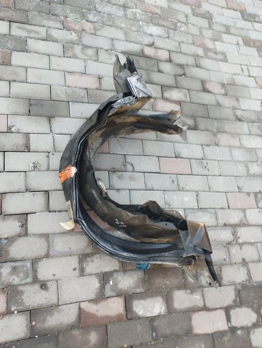 Hyundai accent 94-00 подкрылок передний б/у оригинал