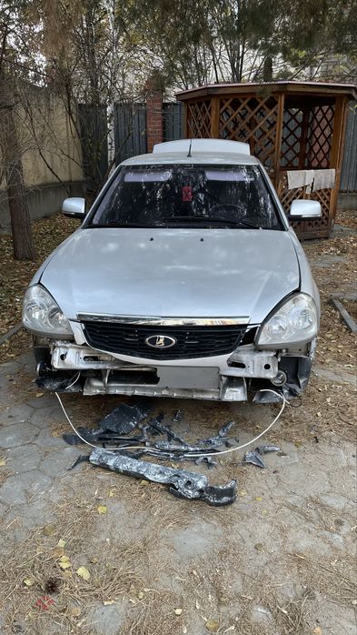 Priora 2170 год 2008