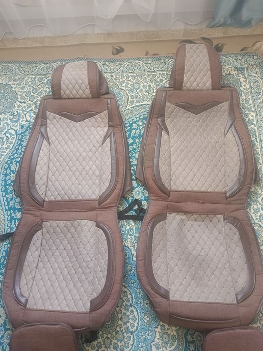 Продается авто чехлы