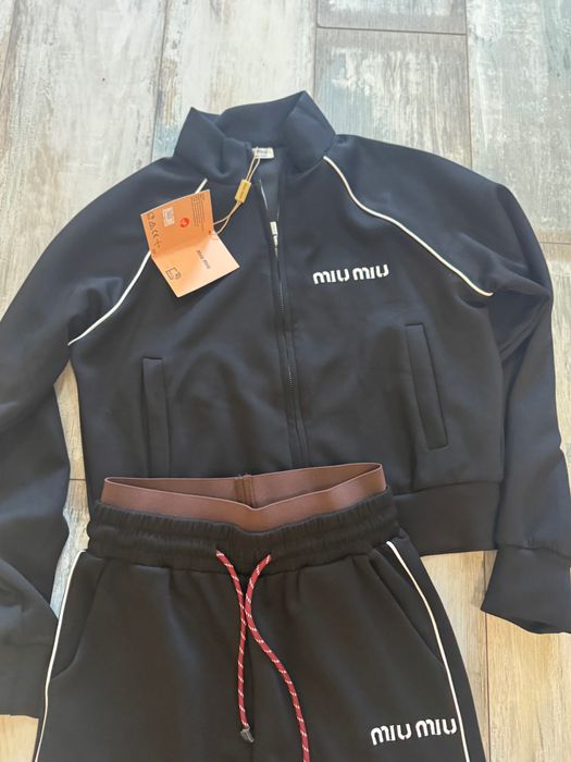 Дамски комплект нов