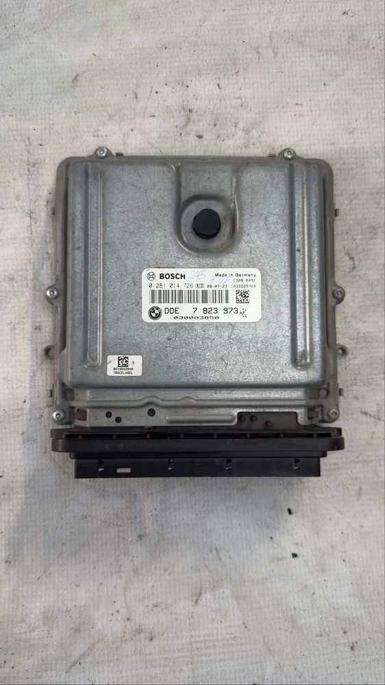 Двигателен компютър за БМВ Е90 330d 325d N57d30a