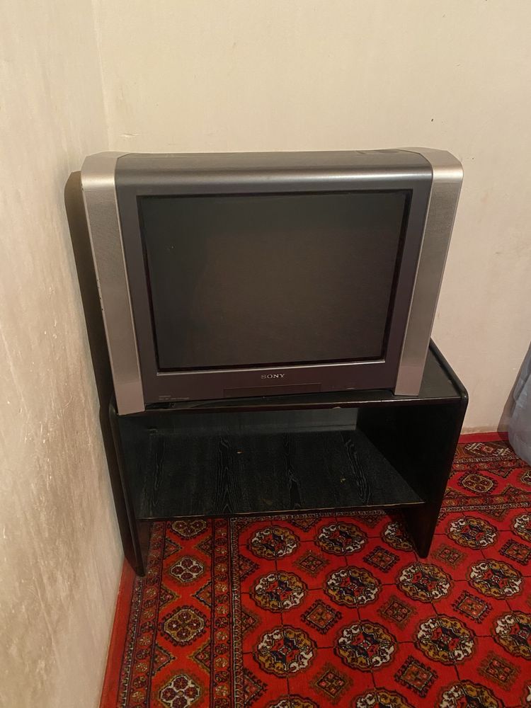 Телвизор сотилади 72тали