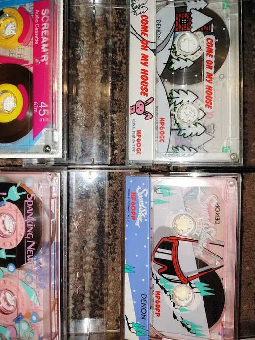 Vand casete audio ,editii speciale asiatice