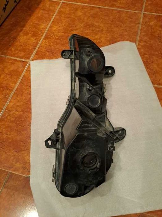 Proiector stanga original Ford Kuga an 2013-2016 cod CV4413B221AE