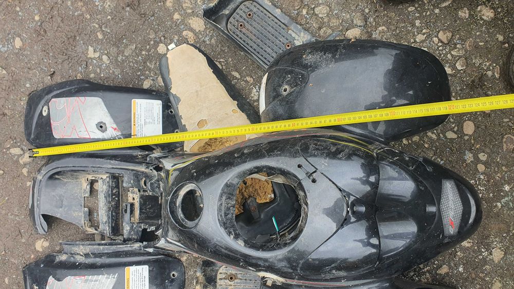 SET Carena ATV DEFENDER-Sa-Scarite-Rezervor-Plastice-Far-Prindere-TOT