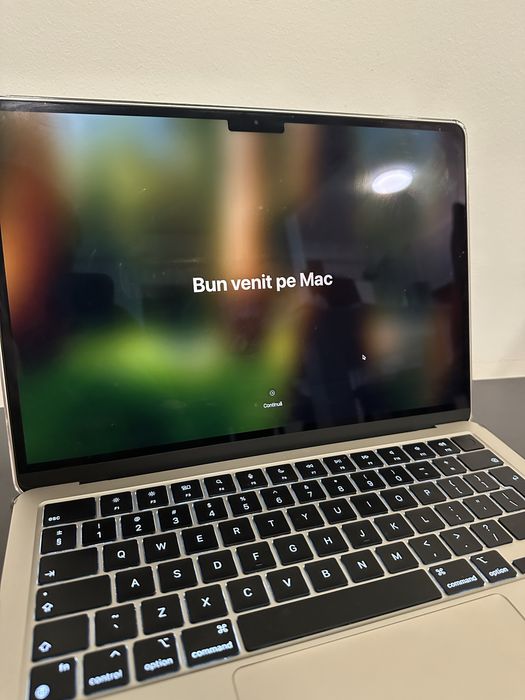 Mcbook Air 13 inch M2