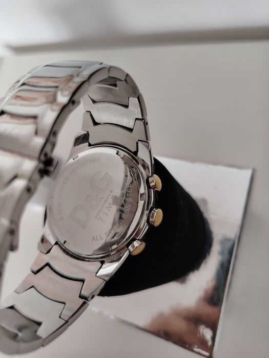 Dolce & gabbana мъжки часовник