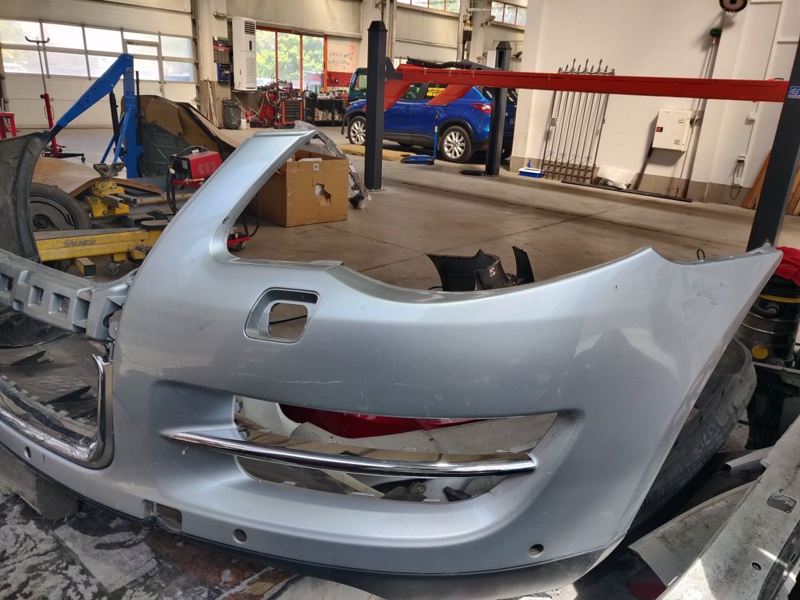 Предна броня за Volkswagen Touareg 2002/2010 г.