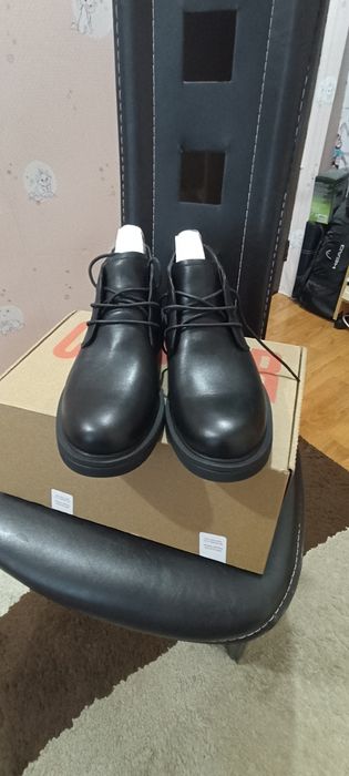 Ghete Camper , mărimea 43, piele naturala