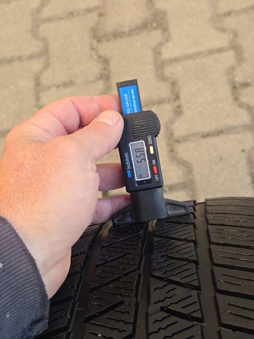 123 456 . . barum    .