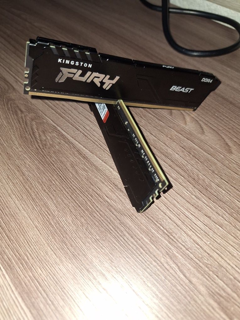 ОЗУ HyperX fury 2x8G