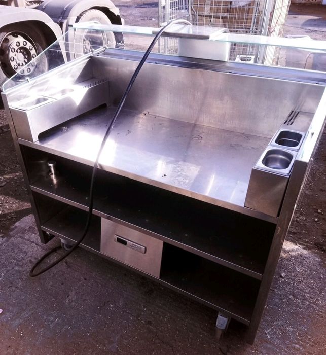 Stand de gatit mobil Electrolux