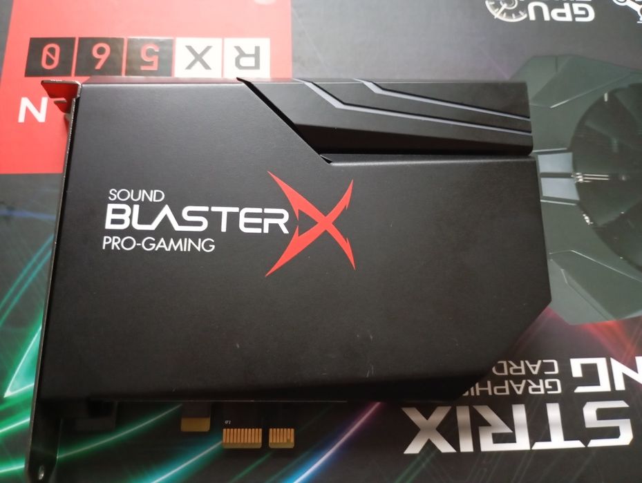 Componente PC placa sunet și video asusvideo