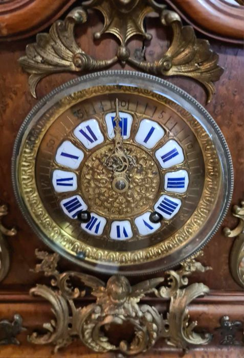 Ceas de perete din lemn si bronz, stil Baroc sec. 19