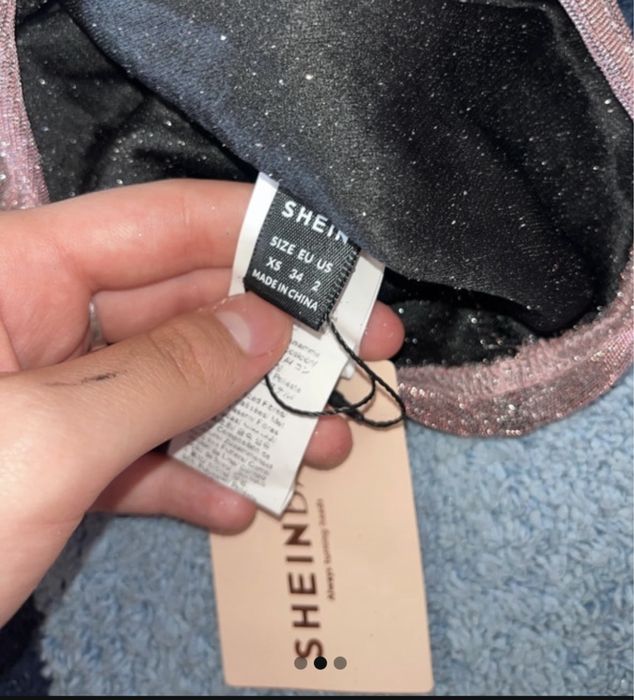 Rochie frumosa,merge la evenimente