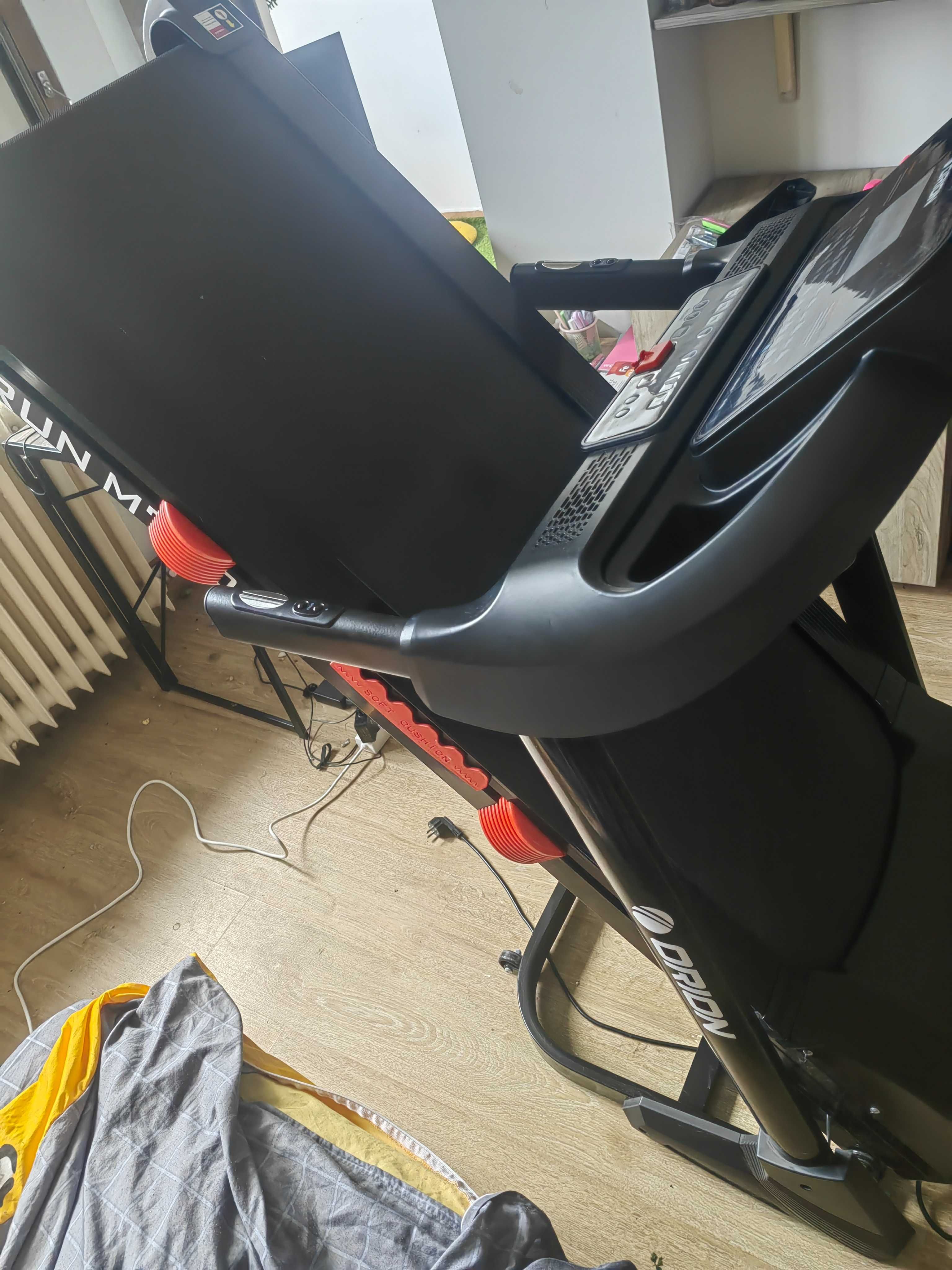 Banda de alergat electrica Orion Run M700 - stare excelenta