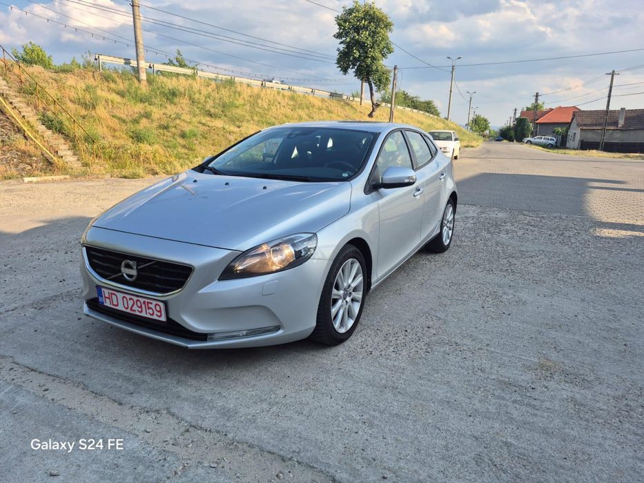 Volvo V40 D2 2014 1.6D 115 cai Euro 5
