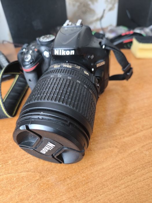 Aparat foto Nikon D5200
