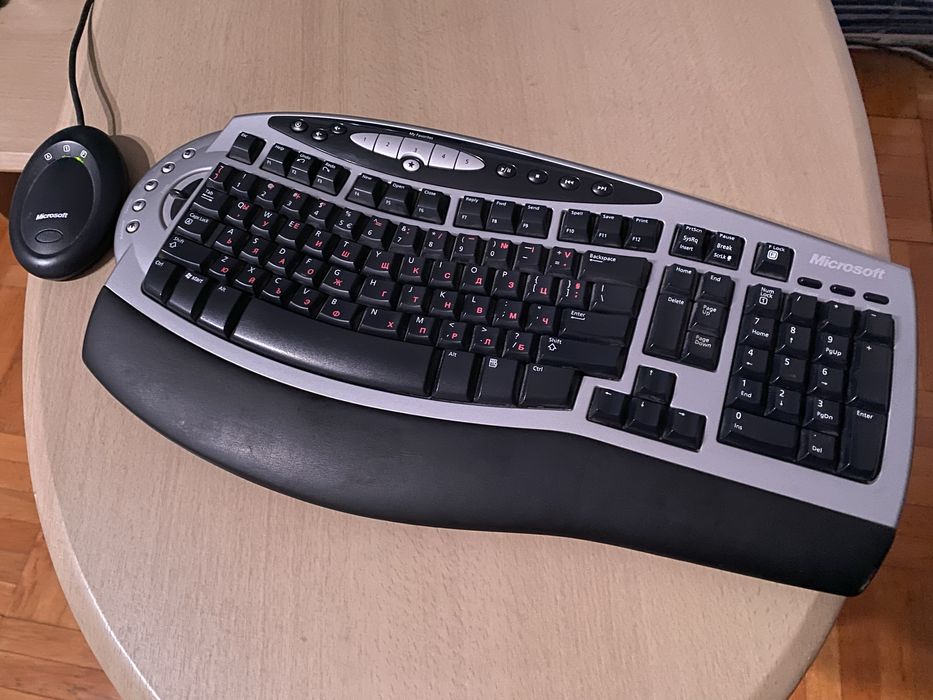 Безжична Клавиатура Microsoft Wireless Comfort Keyboard 1.0A