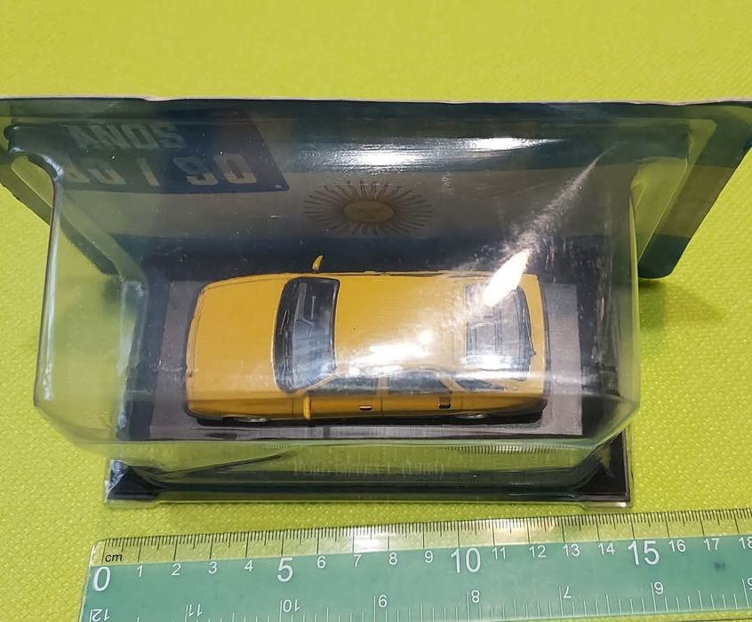 Ford Sierra L (1984). Цена: 25лв. (1/774). Мащаб 1:43