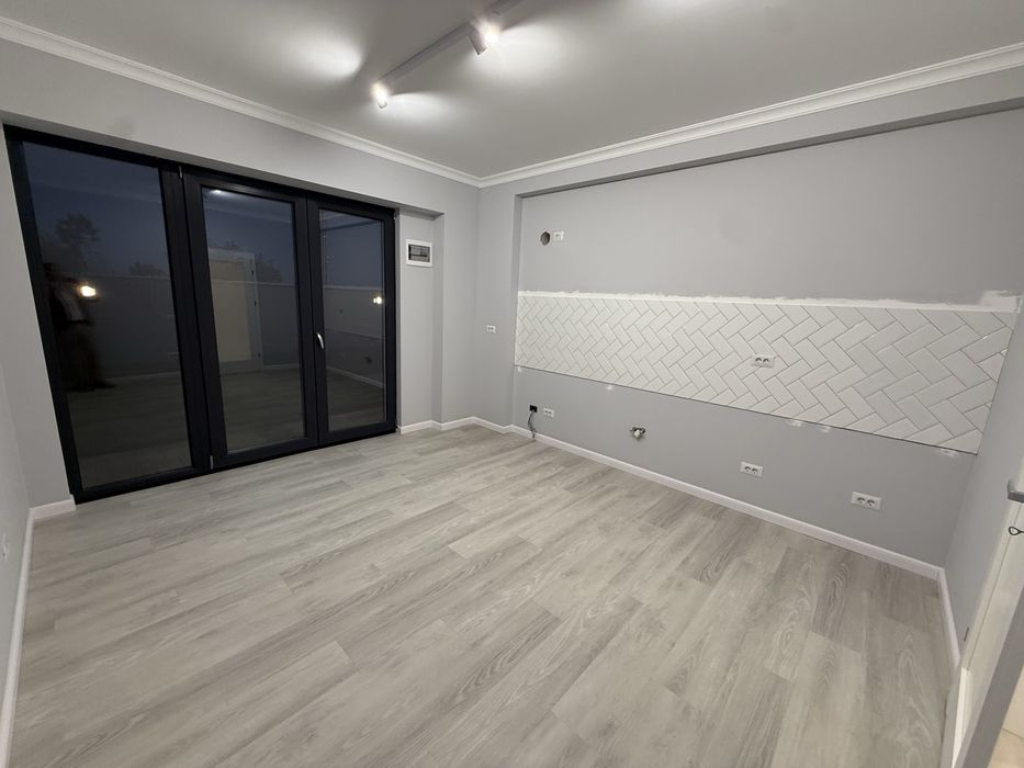 Casa zona Selgros , Ford , Damila