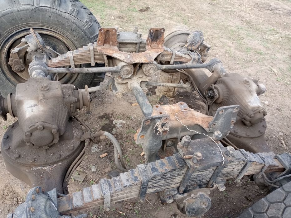 Продам запчасти на зил131 по честям  кроме документов читайте опесания