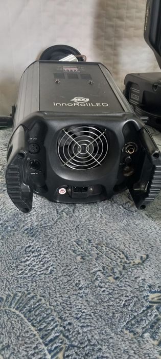 MOVING head beam/ lumini  club