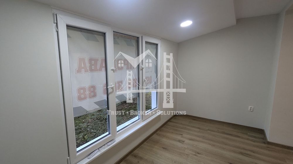 Продава се Тристаен апартамент в София, Хаджи Димитър - 62 кв.м за 2984 €/кв.м - Снимка #10