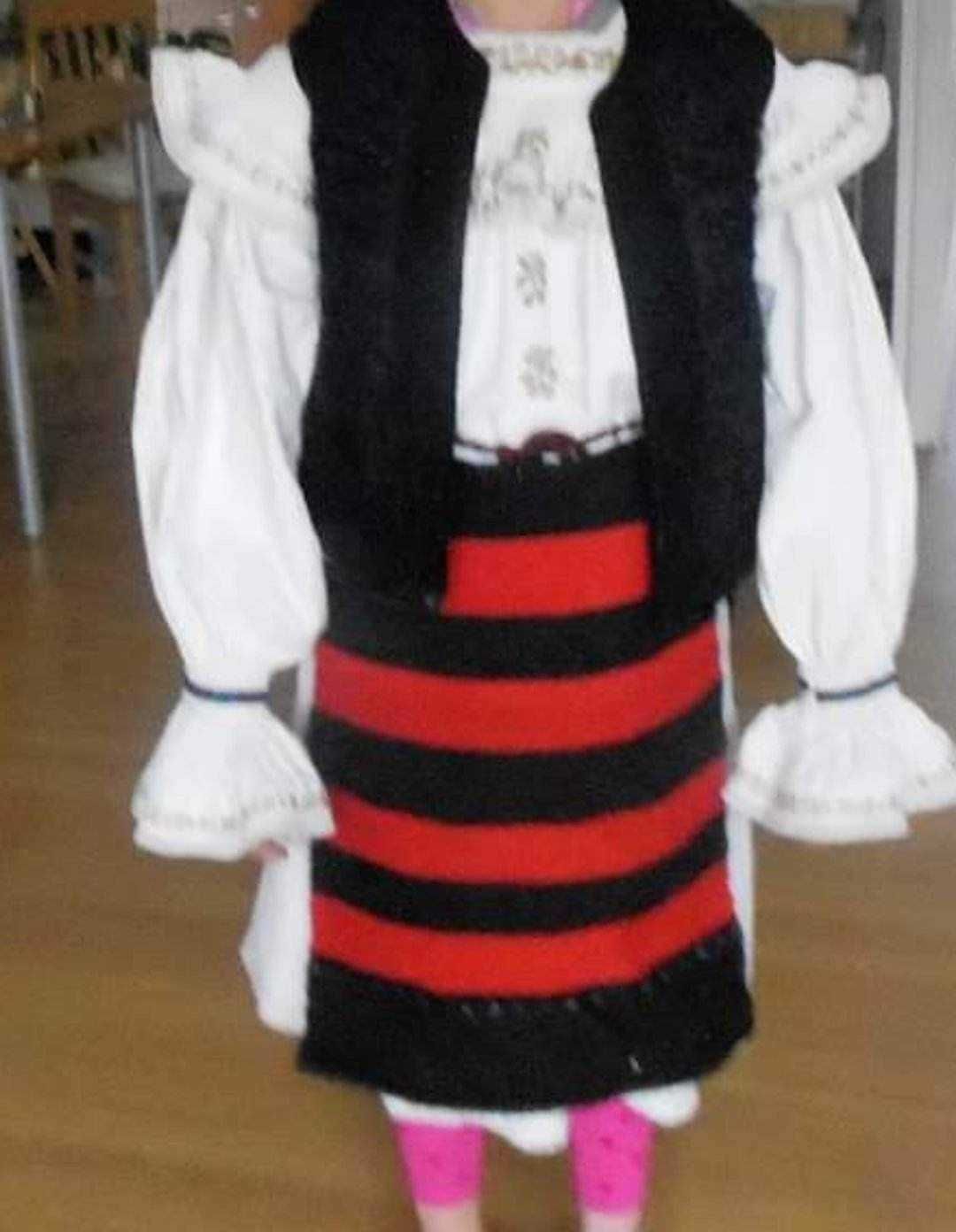 Costum popular fete din Maramureș, mărimea S/M